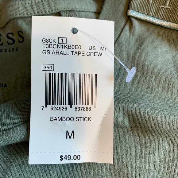 🐱 5 for $10 .  Guess Green Short Sleeve Crew Neck Tee Shirt NWT - Picture 5 of 5